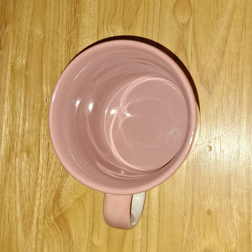 Hello Kitty Ceramic Mug - Picture 4 of 7